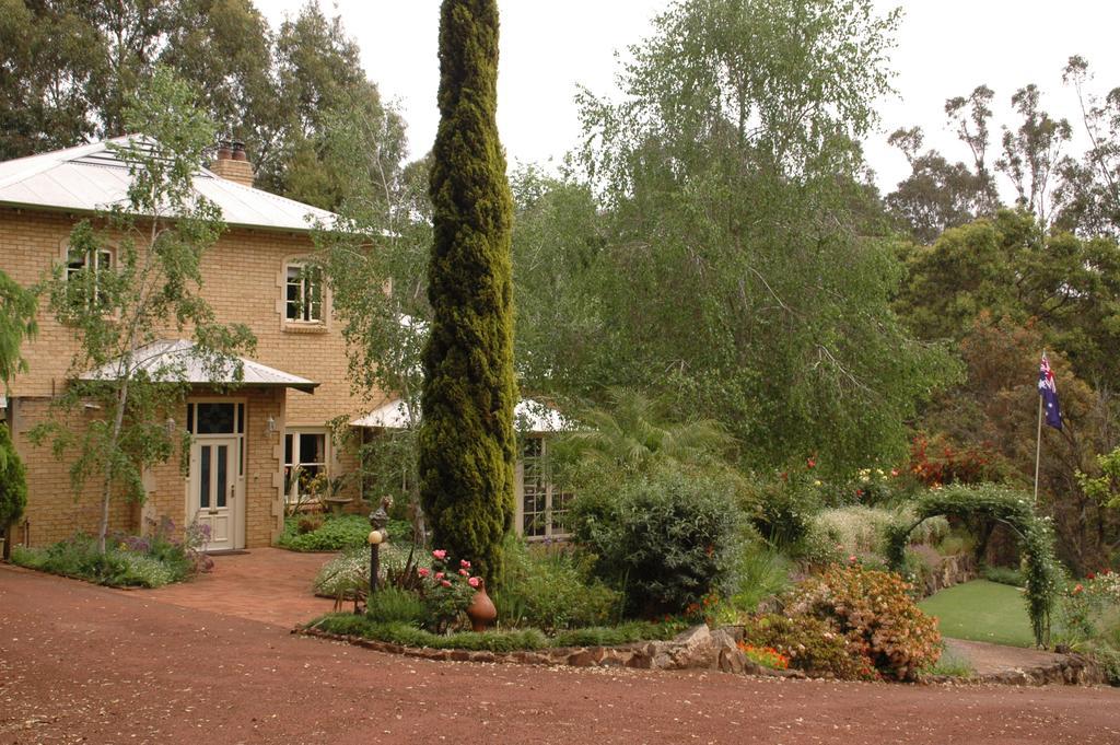 Holberry House Bed & Breakfast Nannup Exterior photo